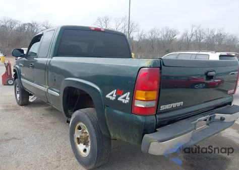 2002 GMC Sierra 2500Hd Sle z USA, uszkodzony, nr VIN 1GTHK29UX2E278831